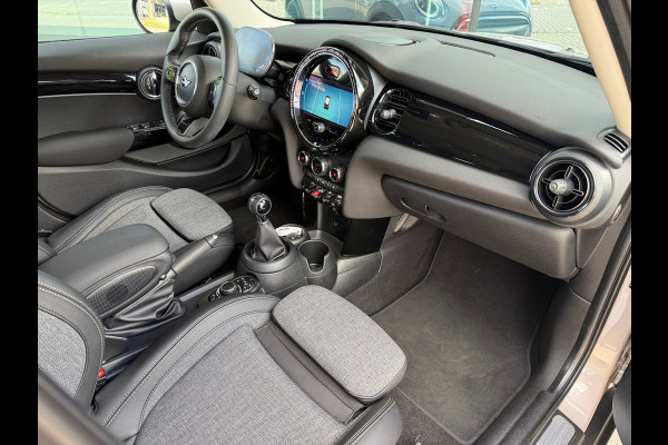 MINI 5-deurs 1.5 One Business Edition - Navi - Climate - Org.NL