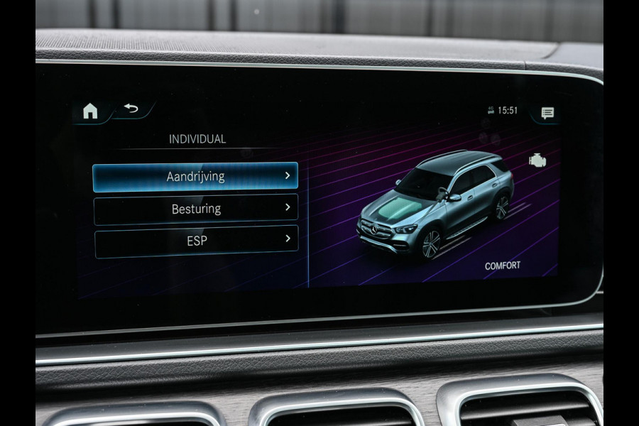 Mercedes-Benz GLE 350 e 4MATIC AMG Line | Panoramadak | HUD | 360 Camera | Stoelventilatie + Massage | Burmester | Night Pakket | Advanced Distronic | Trekhaak | Ambiance Interieur |