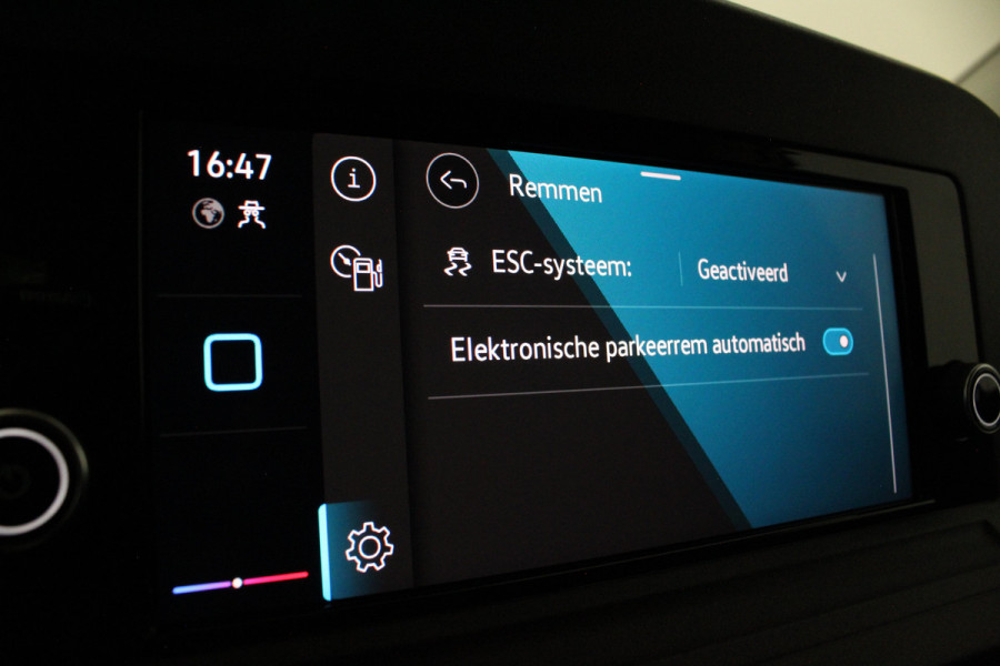 Volkswagen Caddy Cargo 1.5 TSI Trend > Camera/Navigatie via Apple Carplay/Android Auto/Reflex Silver Metallic