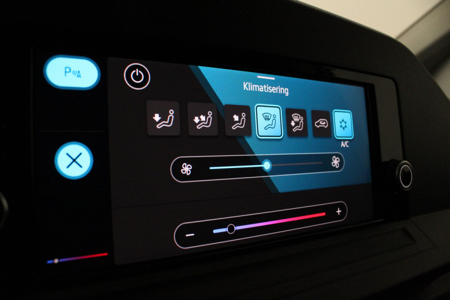 Volkswagen Caddy Cargo 1.5 TSI Trend > Camera/Navigatie via Apple Carplay/Android Auto/Reflex Silver Metallic