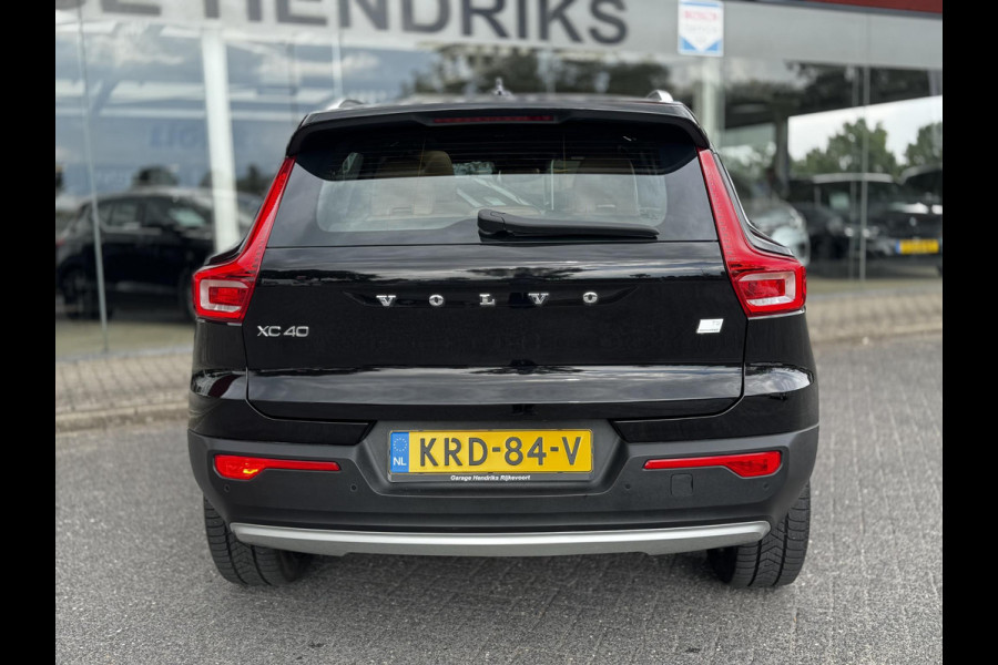 Volvo XC40 1.5 T5 Recharge Inscription | Trekhaak | Panorama | Leder Amber | H&K Audio | Memory Seat | Camera |