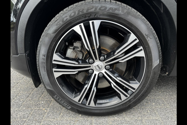 Volvo XC40 1.5 T5 Recharge Inscription | Trekhaak | Panorama | Leder Amber | H&K Audio | Memory Seat | Camera |
