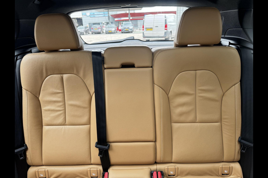Volvo XC40 1.5 T5 Recharge Inscription | Trekhaak | Panorama | Leder Amber | H&K Audio | Memory Seat | Camera |