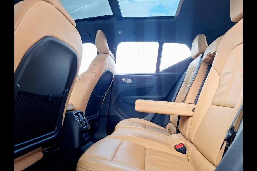 Volvo XC40 1.5 T5 Recharge Inscription | Trekhaak | Panorama | Leder Amber | H&K Audio | Memory Seat | Camera |