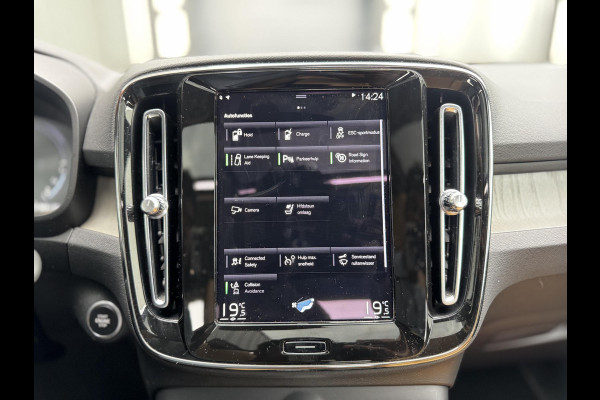 Volvo XC40 1.5 T5 Recharge Inscription | Trekhaak | Panorama | Leder Amber | H&K Audio | Memory Seat | Camera |