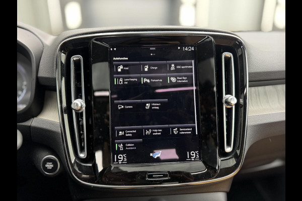 Volvo XC40 1.5 T5 Recharge Inscription | Trekhaak | Panorama | Leder Amber | H&K Audio | Memory Seat | Camera |