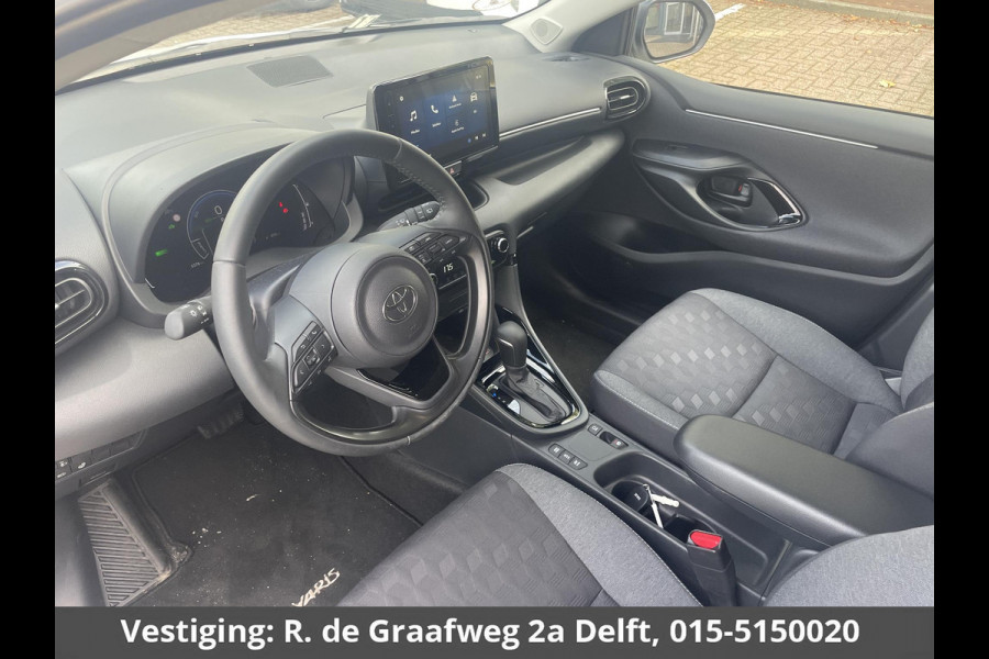 Toyota Yaris 1.5 Hybrid 115 Dynamic | Stuur & Stoel Verwarming | Parkeersensoren | Adaptieve Cruise Control | BSM