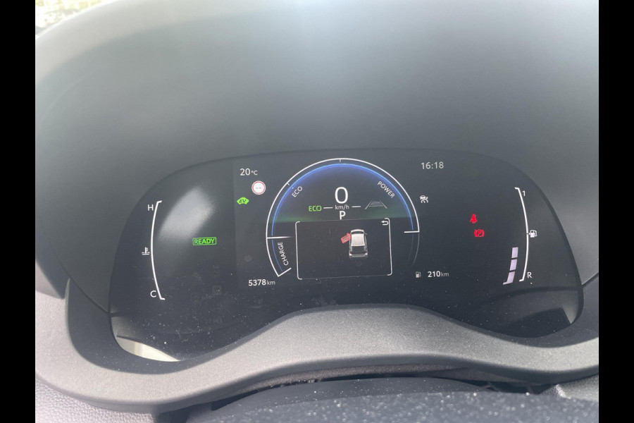 Toyota Yaris 1.5 Hybrid 115 Dynamic | Stuur & Stoel Verwarming | Parkeersensoren | Adaptieve Cruise Control | BSM