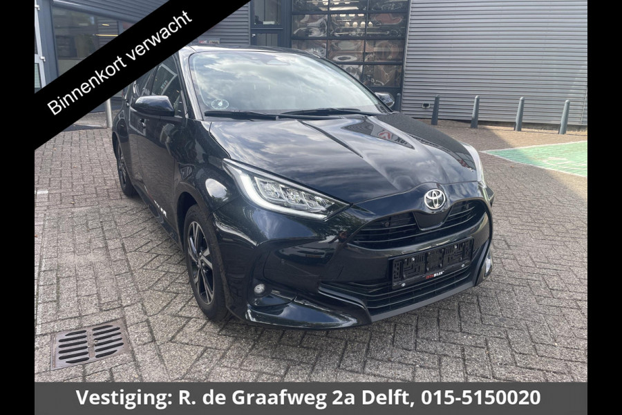 Toyota Yaris 1.5 Hybrid 115 Dynamic | Stuur & Stoel Verwarming | Parkeersensoren | Adaptieve Cruise Control | BSM