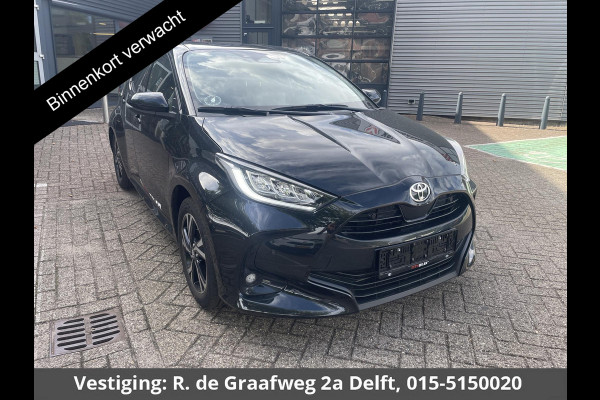 Toyota Yaris 1.5 Hybrid 115 Dynamic | Stuur & Stoel Verwarming | Parkeersensoren | Adaptieve Cruise Control | BSM