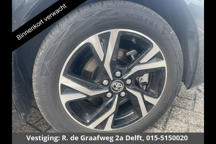 Toyota Yaris 1.5 Hybrid 115 Dynamic | Stuur & Stoel Verwarming | Parkeersensoren | Adaptieve Cruise Control | BSM