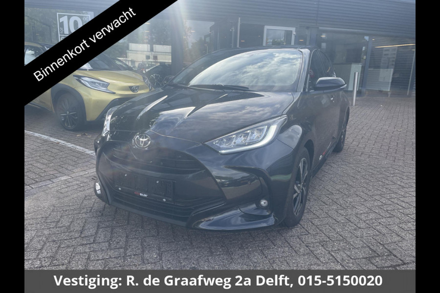 Toyota Yaris 1.5 Hybrid 115 Dynamic | Stuur & Stoel Verwarming | Parkeersensoren | Adaptieve Cruise Control | BSM