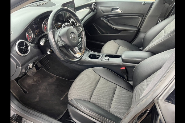 Mercedes-Benz CLA-Klasse 200 Ambition(st-bekr,automaat,navi,halfleer,18inch,bj18,16950,-)