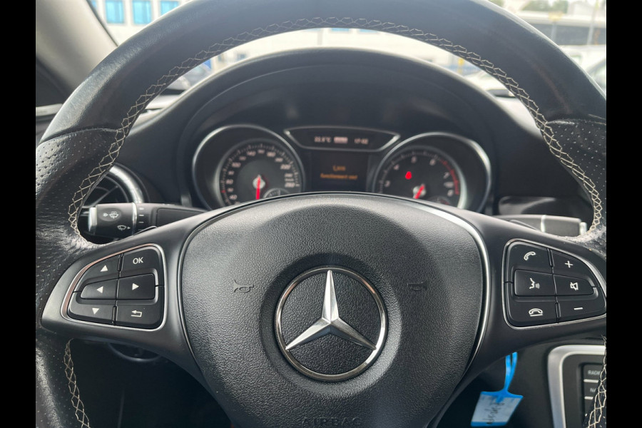 Mercedes-Benz CLA-Klasse 200 Ambition(st-bekr,automaat,navi,halfleer,18inch,bj18,16950,-)