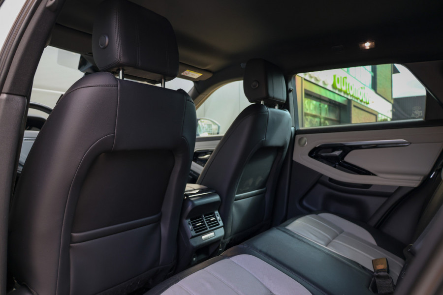Land Rover Range Rover Evoque 1.5 P300e AWD R-Dynamic SE | MERIDIAN SURROUND | ELEK TREKHAAK | STOELVERW | CAMERA | APPLE CARPLAY |