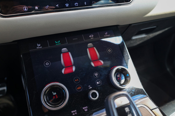 Land Rover Range Rover Evoque 1.5 P300e AWD R-Dynamic SE | MERIDIAN SURROUND | ELEK TREKHAAK | STOELVERW | CAMERA | APPLE CARPLAY |