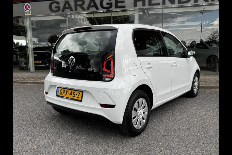Volkswagen up! 1.0 | Airco | CC | Camera | Stoelverwarming | Navi via App | DAB+ |