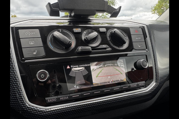 Volkswagen up! 1.0 | Airco | CC | Camera | Stoelverwarming | Navi via App | DAB+ |