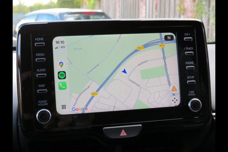 Toyota Yaris 1.5 Hybrid Executive Bi-Tone | LED KOPLAMPEN | HALF LEDER | APPLE CARPLAY | 17 INCH VELGEN | DAB+ | STOELVERWARMING |