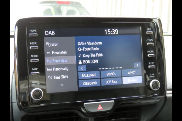 Toyota Yaris 1.5 Hybrid Executive Bi-Tone | LED KOPLAMPEN | HALF LEDER | APPLE CARPLAY | 17 INCH VELGEN | DAB+ | STOELVERWARMING |