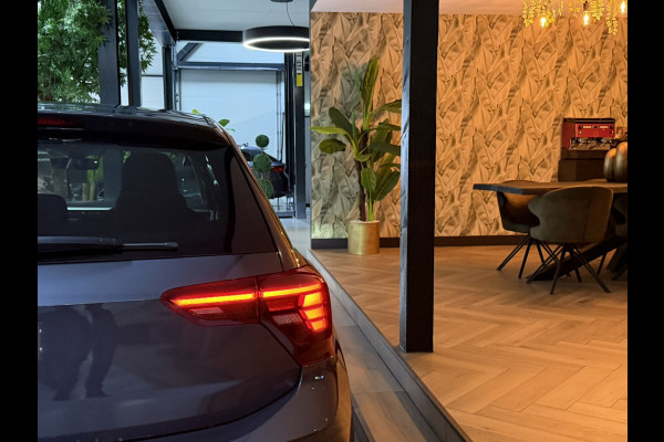 Volkswagen Polo 1.0 TSI Life Business 11-2023|1e Eigenaar|Dealer Onderh.|ACC|Lane Assist|Camera|CarPlay|Navi|LED|33DKM|Rijklaar