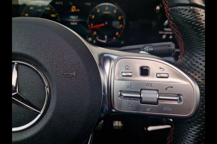 Mercedes-Benz CLA-Klasse 200 Premium Plus AMG /Pano /360 camera /Sfeer