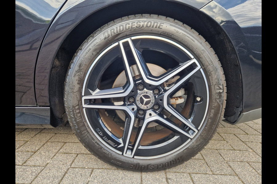 Mercedes-Benz CLA-Klasse 200 Premium Plus AMG /Pano /360 camera /Sfeer