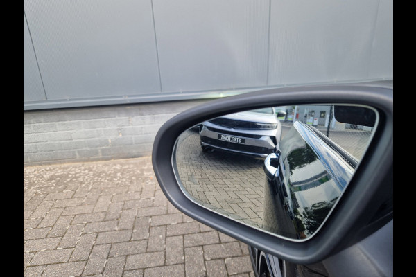 Mercedes-Benz CLA-Klasse 200 Premium Plus AMG /Pano /360 camera /Sfeer