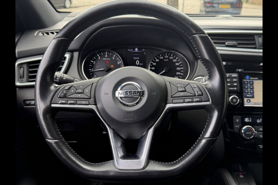 Nissan QASHQAI 1.2 Tekna + - Panorama dak I Navigatie I Airco I Leer I Sport pakket + Velgen 19 inch I Dealer onderhouden