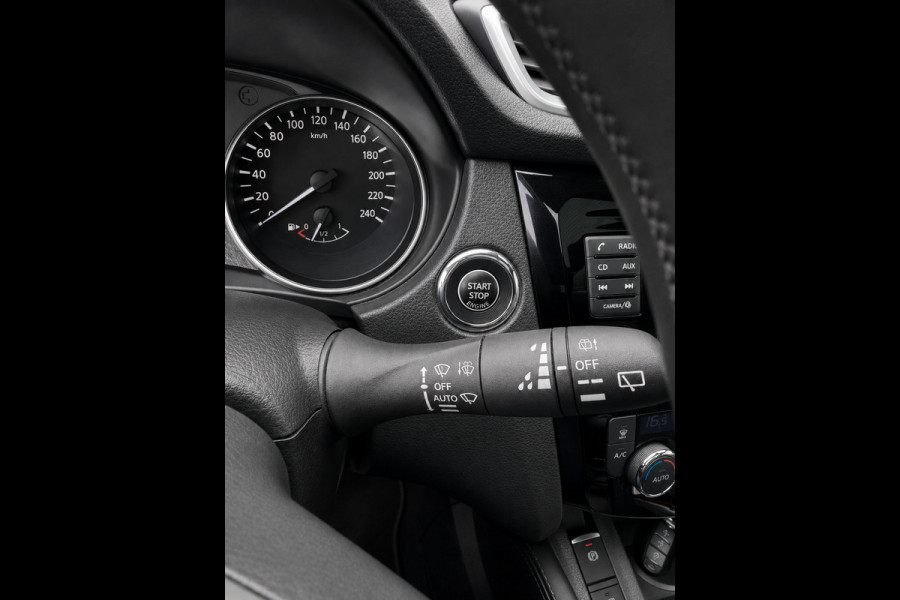 Nissan QASHQAI 1.2 Tekna + - Panorama dak I Navigatie I Airco I Leer I Sport pakket + Velgen 19 inch I Dealer onderhouden