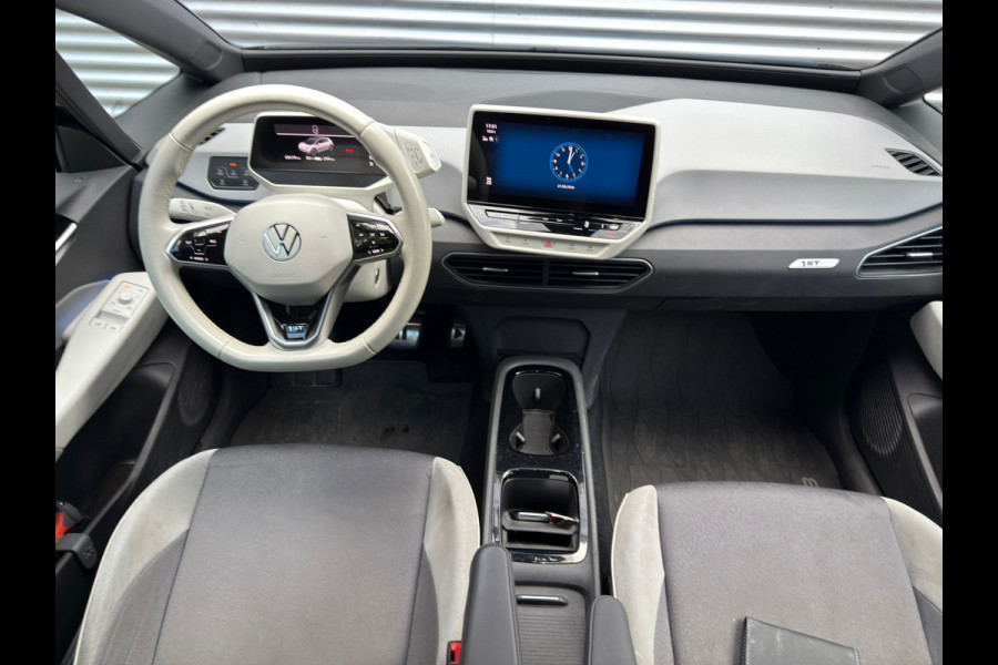 Volkswagen ID.3 Business 58 kWh First Edition l Trekhaak l Navi l DAB+ l IZGST l