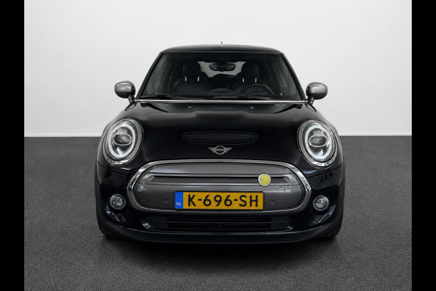 MINI Electric Charged 33 kWh Panoramadak Harman Kardon Camera Leder Navigatie Professional Cruise Control Head Up Display Bluetooth