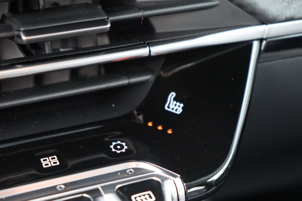 Peugeot 2008 1.2 PureTech Blue Lease Allure org.NL 3D-dashboard camera trekhaak h.leer+verw.
