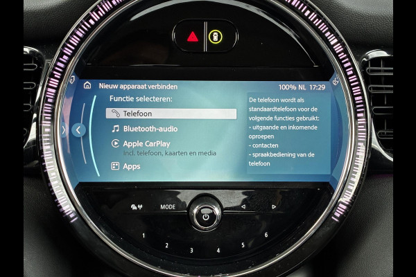 MINI Hatchback Cooper Essential Automaat 3 deurs / Navigatiesysteem / Driving Assistant / Climate Control / Parkeersensoren achter / Bluetooth / Sfeerverlichting  / LED / Lichtpakket / DAB