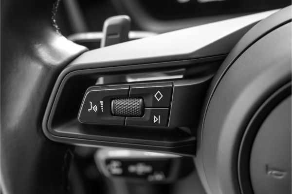 Porsche Cayenne Coupé 3.0 E-Hybrid Nieuw Model Sport Design & Chrono Trekhaak Stoelventilatie 21"