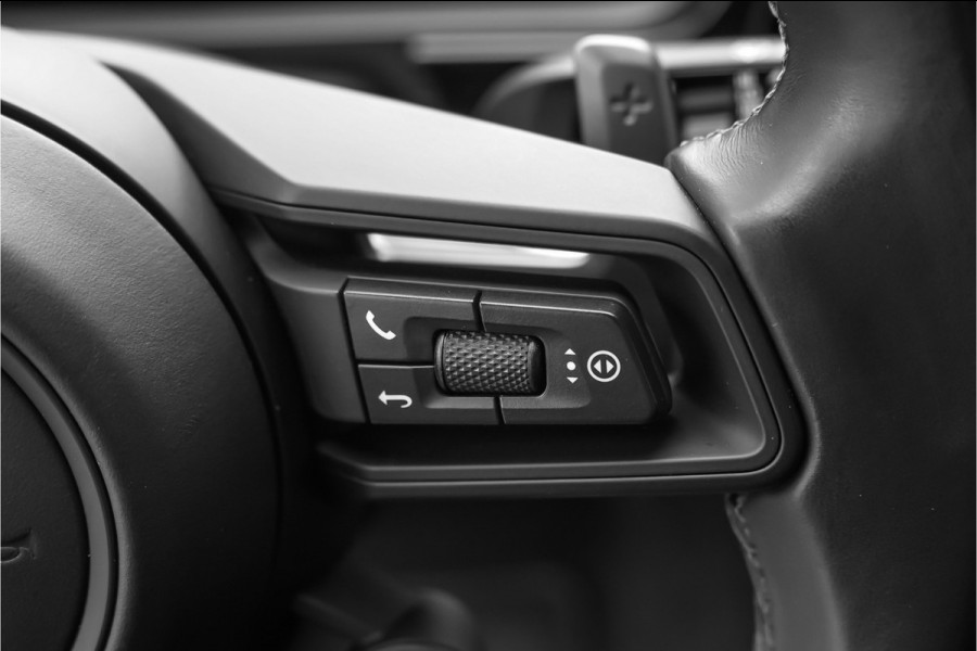 Porsche Cayenne Coupé 3.0 E-Hybrid Nieuw Model Sport Design & Chrono Trekhaak Stoelventilatie 21"
