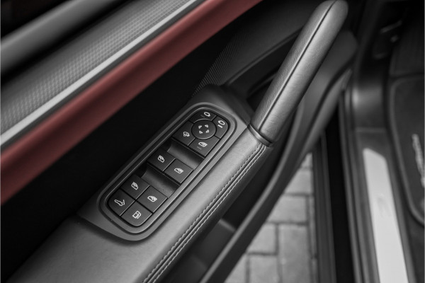 Porsche Cayenne Coupé 3.0 E-Hybrid Nieuw Model Sport Design & Chrono Trekhaak Stoelventilatie 21"