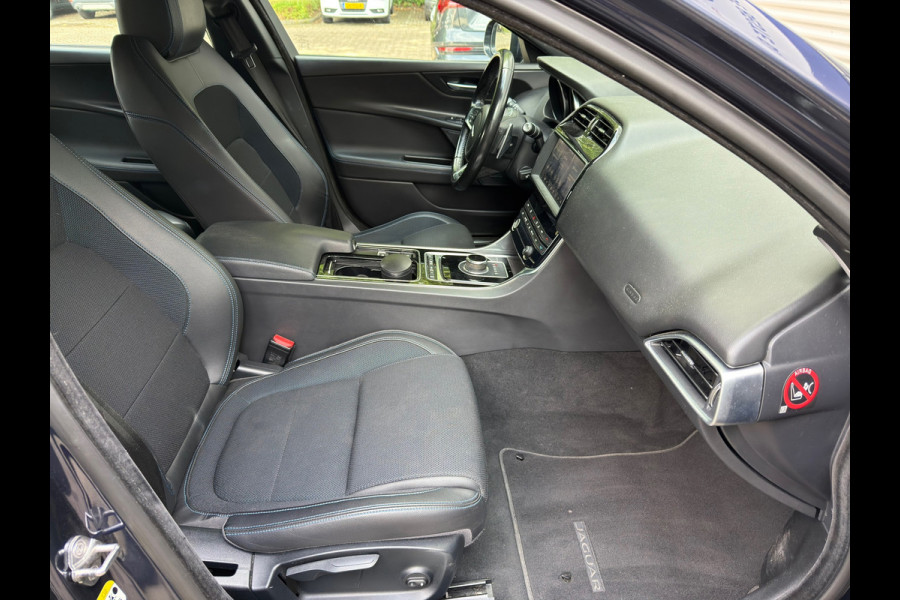 Jaguar XE 2.0t R-Sport l Automaat l Camera l Xenon l