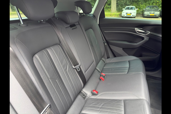 Audi e-tron E-tron 50 quattro Launch edition plus 71 kWh l Pano l Volleder l