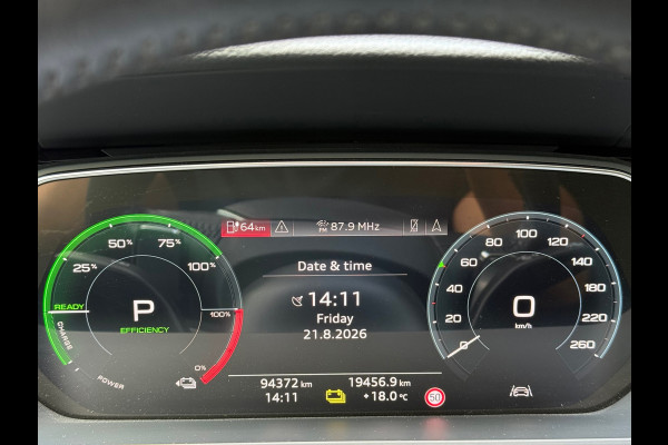 Audi e-tron E-tron 50 quattro Launch edition plus 71 kWh l Pano l Volleder l