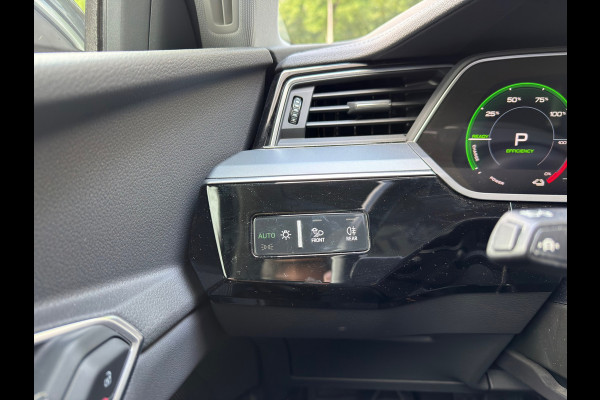 Audi e-tron E-tron 50 quattro Launch edition plus 71 kWh l Pano l Volleder l