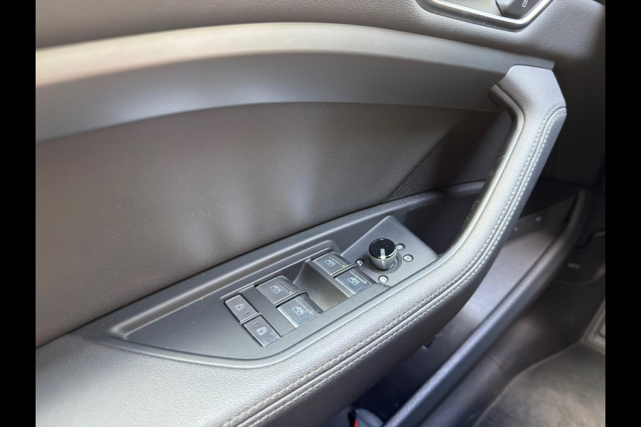 Audi e-tron E-tron 50 quattro Launch edition plus 71 kWh l Pano l Volleder l