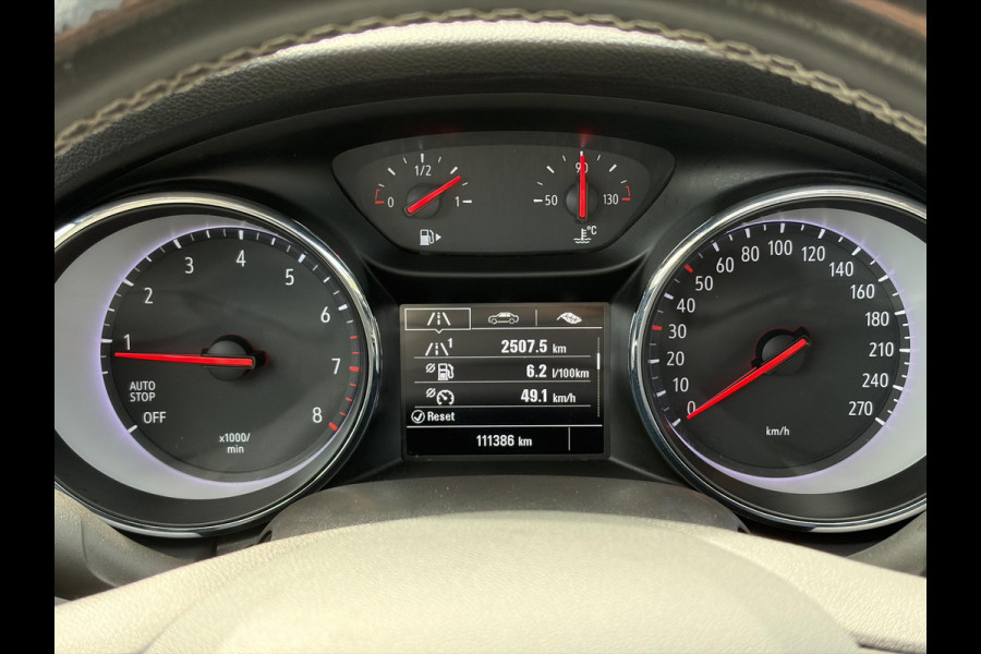 Opel Astra 1.2 Business Edition 147pk l 2e Eigenaar l Trekhaak l Navi l Carplay l 6 Bak l Clima l Cruise l Pdc V+A l Recent beurt gehad l Lm velgen l N.A.P l Apk tot 07-2028