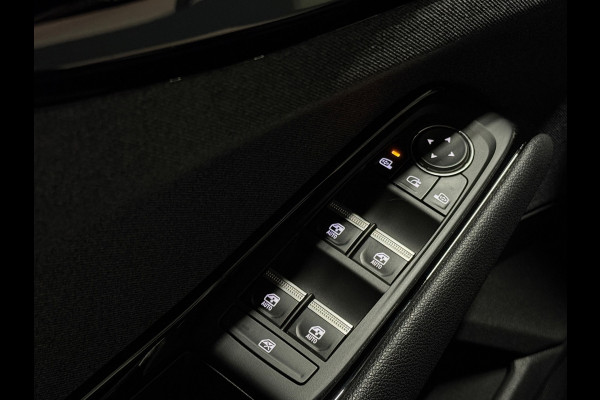 Renault Austral 1.2 Navi CarPlay Trekhaak Camera LED Elektr. Achterklep