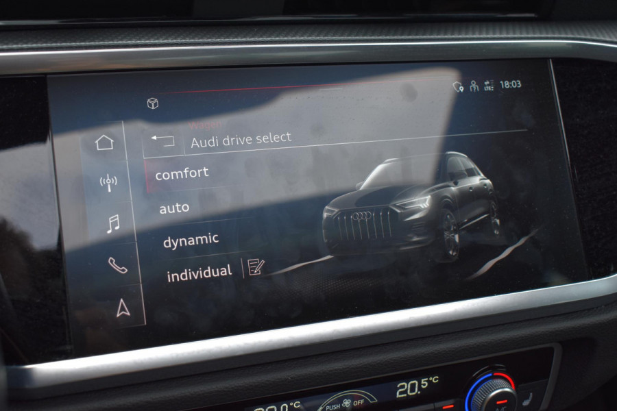 Audi Q3 45 TFSI e 3x S Line Pano Ambiance Keyless SONOS ACC ALLBlackEdition