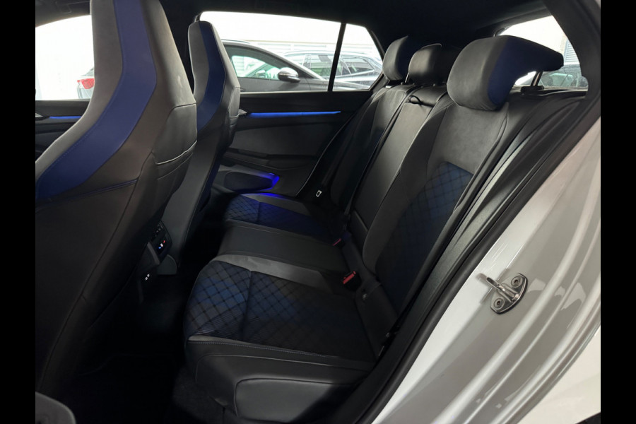 Volkswagen Golf 2.0 TSI R 4Motion Pano|Camera|Stoelverwarming|Stuurverwaimg|IQ