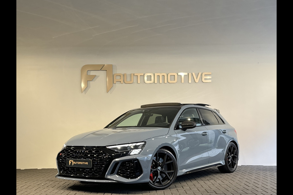 Audi A3 Sportback 2.5 TFSI RS 3 quattro Pano|B&O|HuD|Keyless|Sfeer