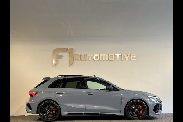 Audi A3 Sportback 2.5 TFSI RS 3 quattro Pano|B&O|HuD|Keyless|Sfeer
