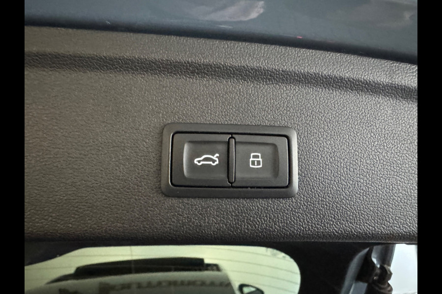 Audi A3 Sportback 2.5 TFSI RS 3 quattro Pano|B&O|HuD|Keyless|Sfeer