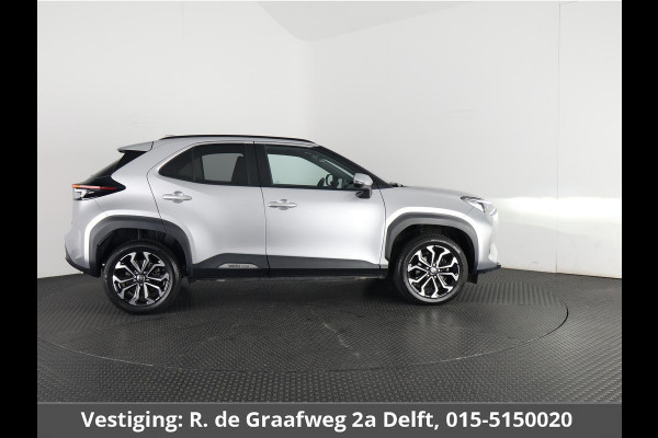 Toyota Yaris Cross 1.5 Hybrid 115 Dynamic Luxury | Stuur & Stoel Verwarming | Parkeersensoren | Adaptieve Cruise Control